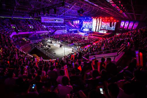 并非一帆风 并非一帆风